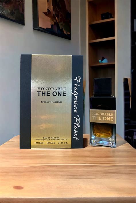 honorable the one perfume